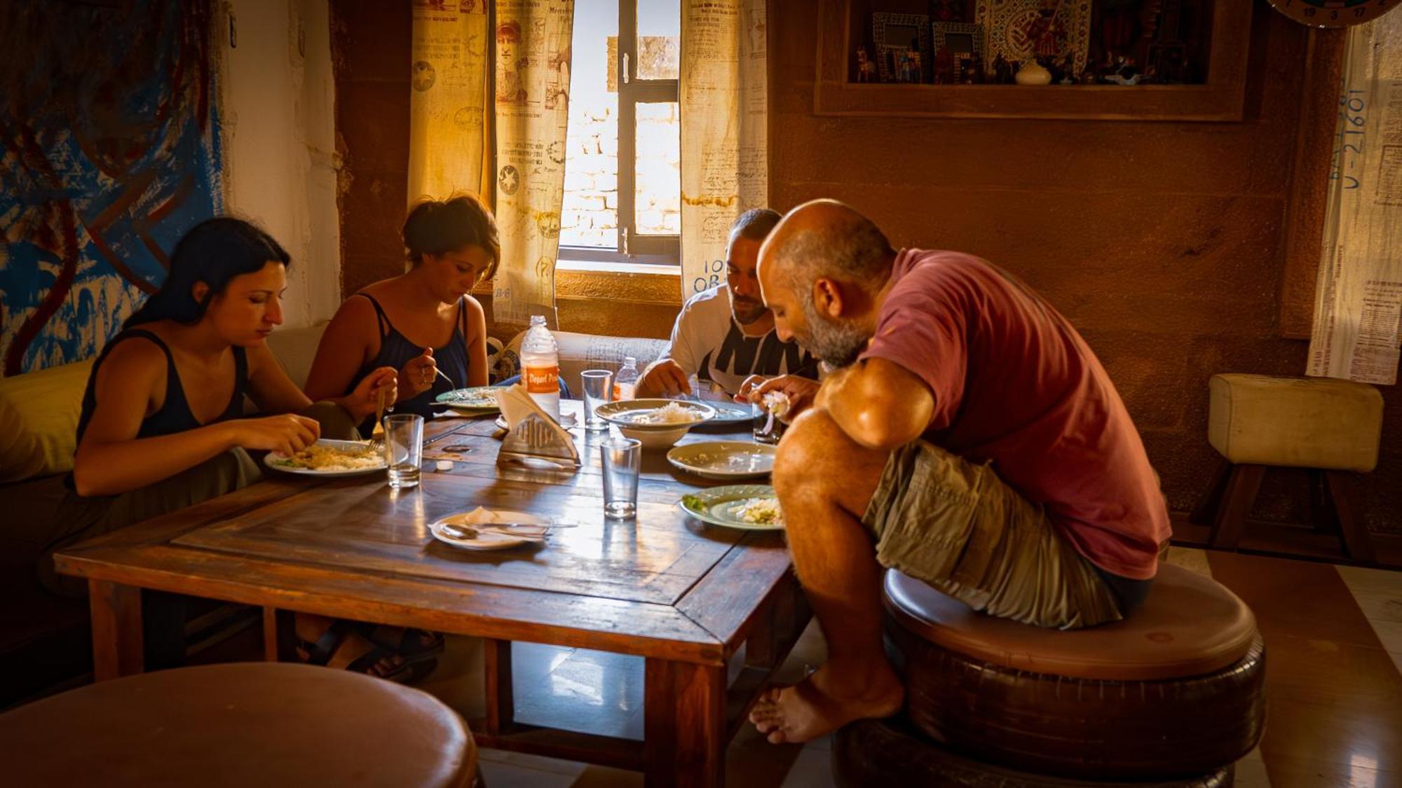 Open Road Hostel And Cafe Jaisalmer Luaran gambar