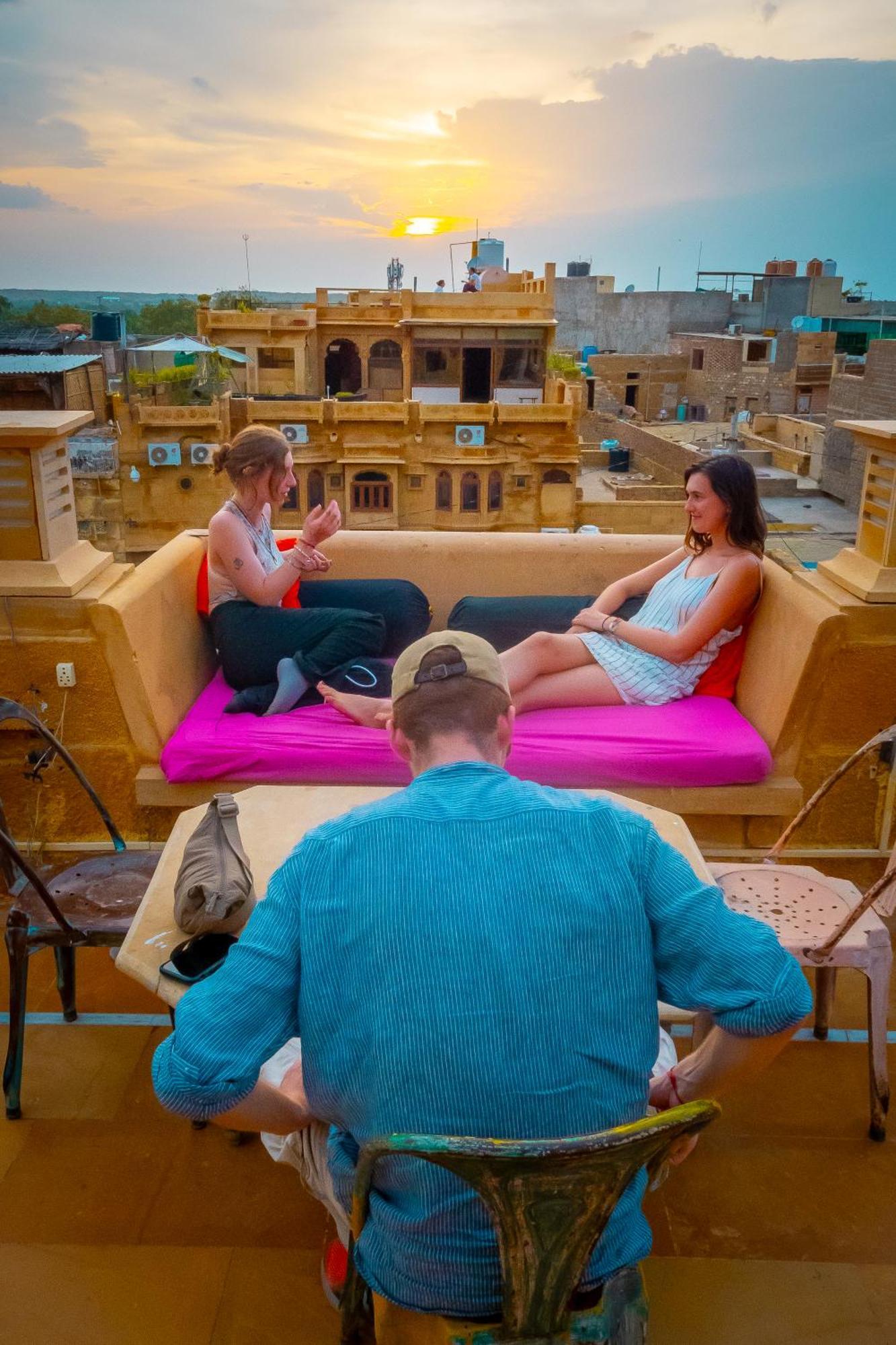 Open Road Hostel And Cafe Jaisalmer Luaran gambar